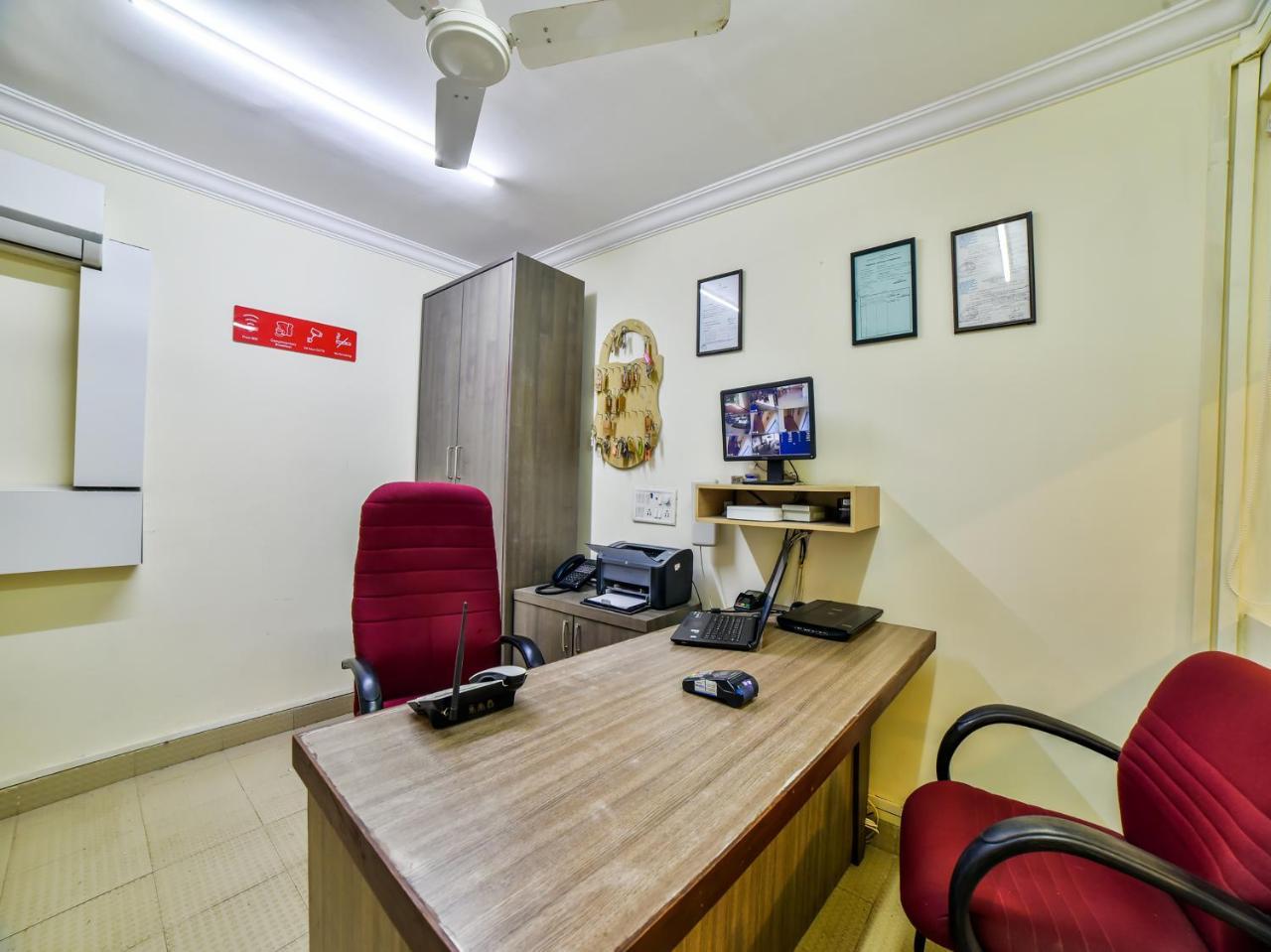 Pramila Court 3*